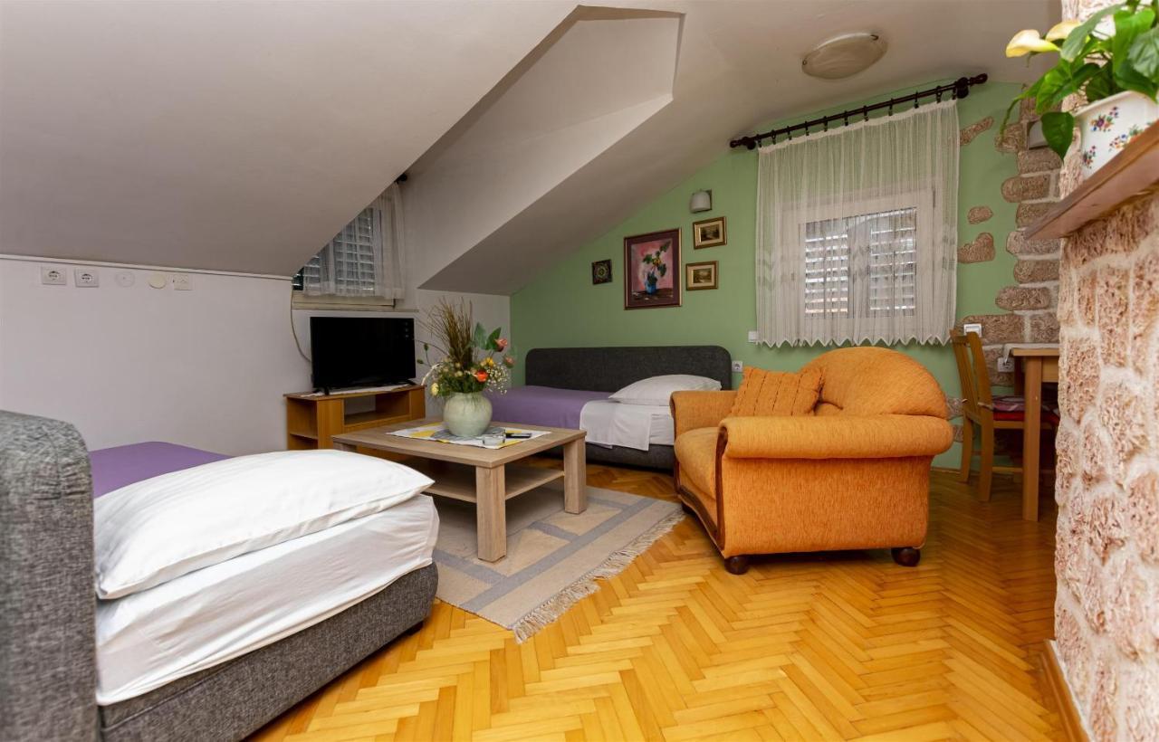 Apartment Ivanka Omiš Exterior foto